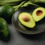 Alpukat: Buah Super yang Kaya Nutrisi
